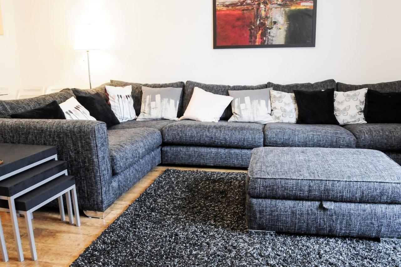 Peaceful And Quiet Apartment In A Bustling City Единбург Екстер'єр фото